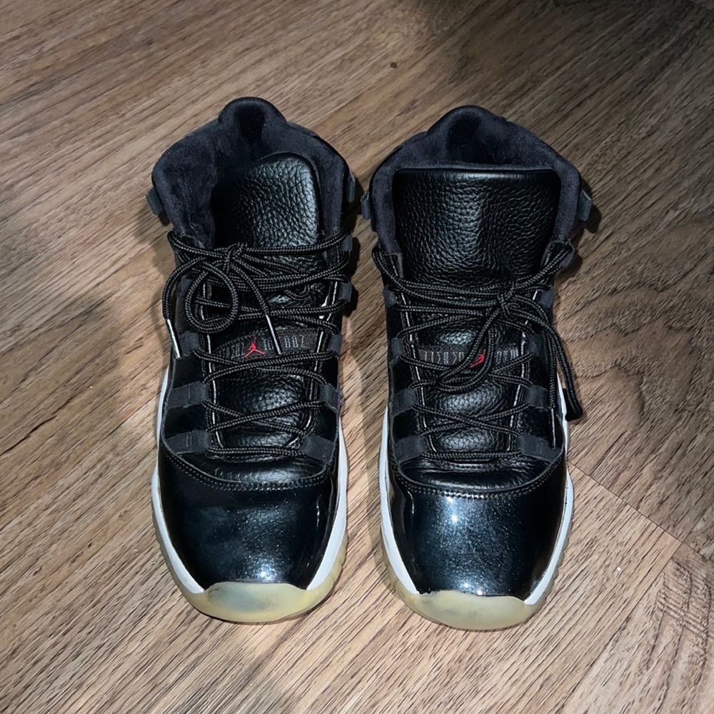 Air Jordan 11